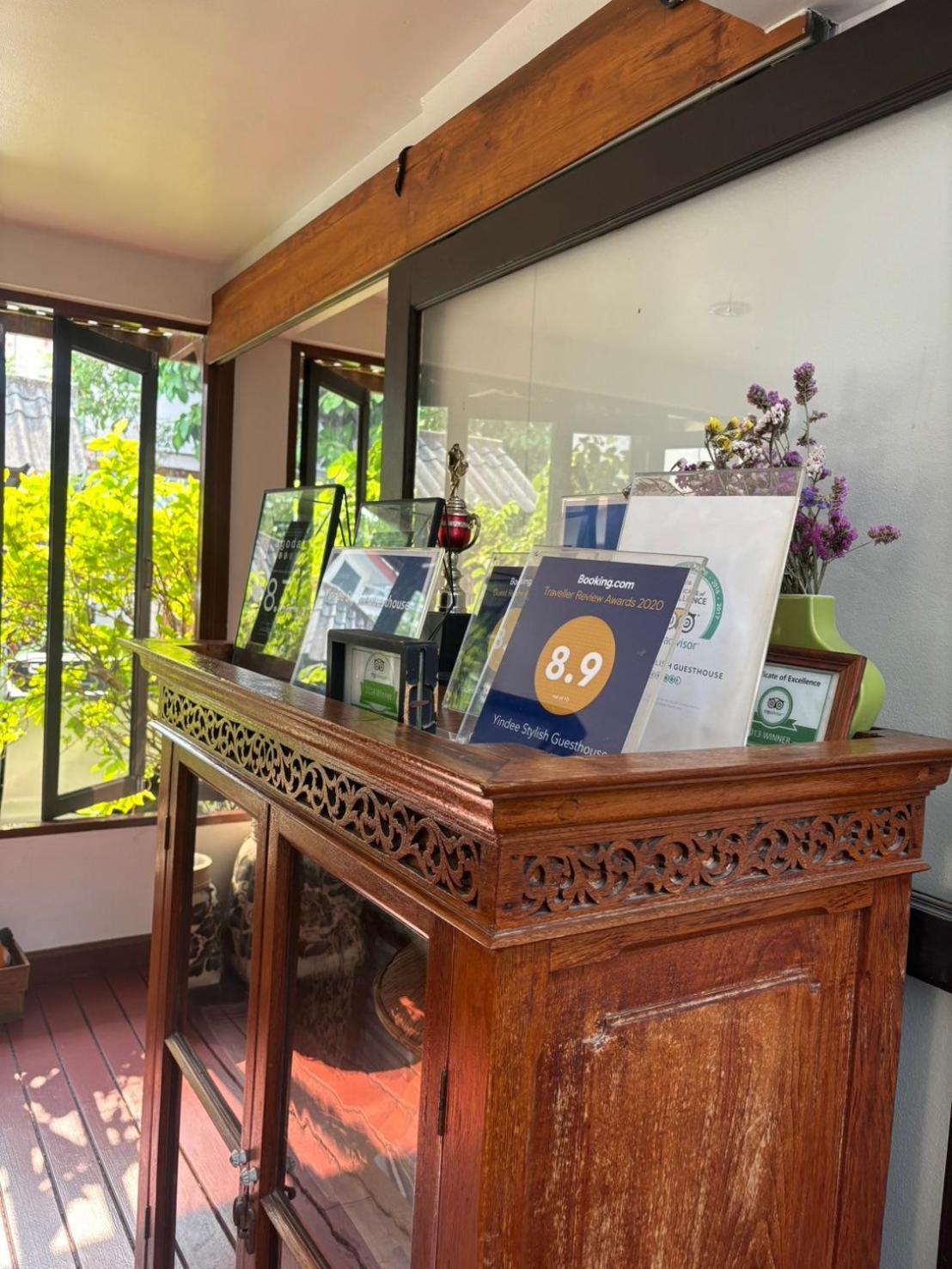 Yindee Stylish Guesthouse Chiang Mai Eksteriør billede