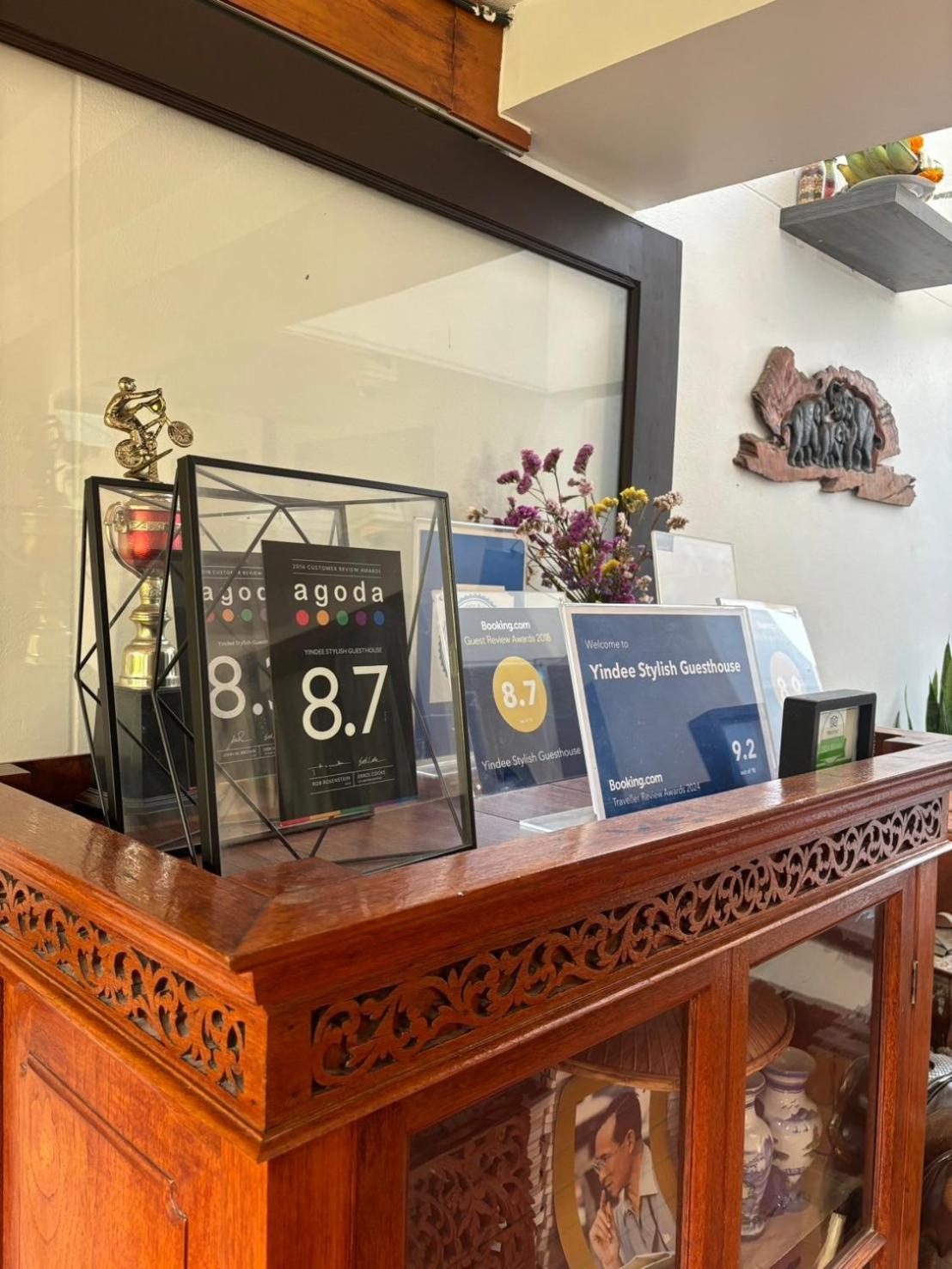 Yindee Stylish Guesthouse Chiang Mai Eksteriør billede