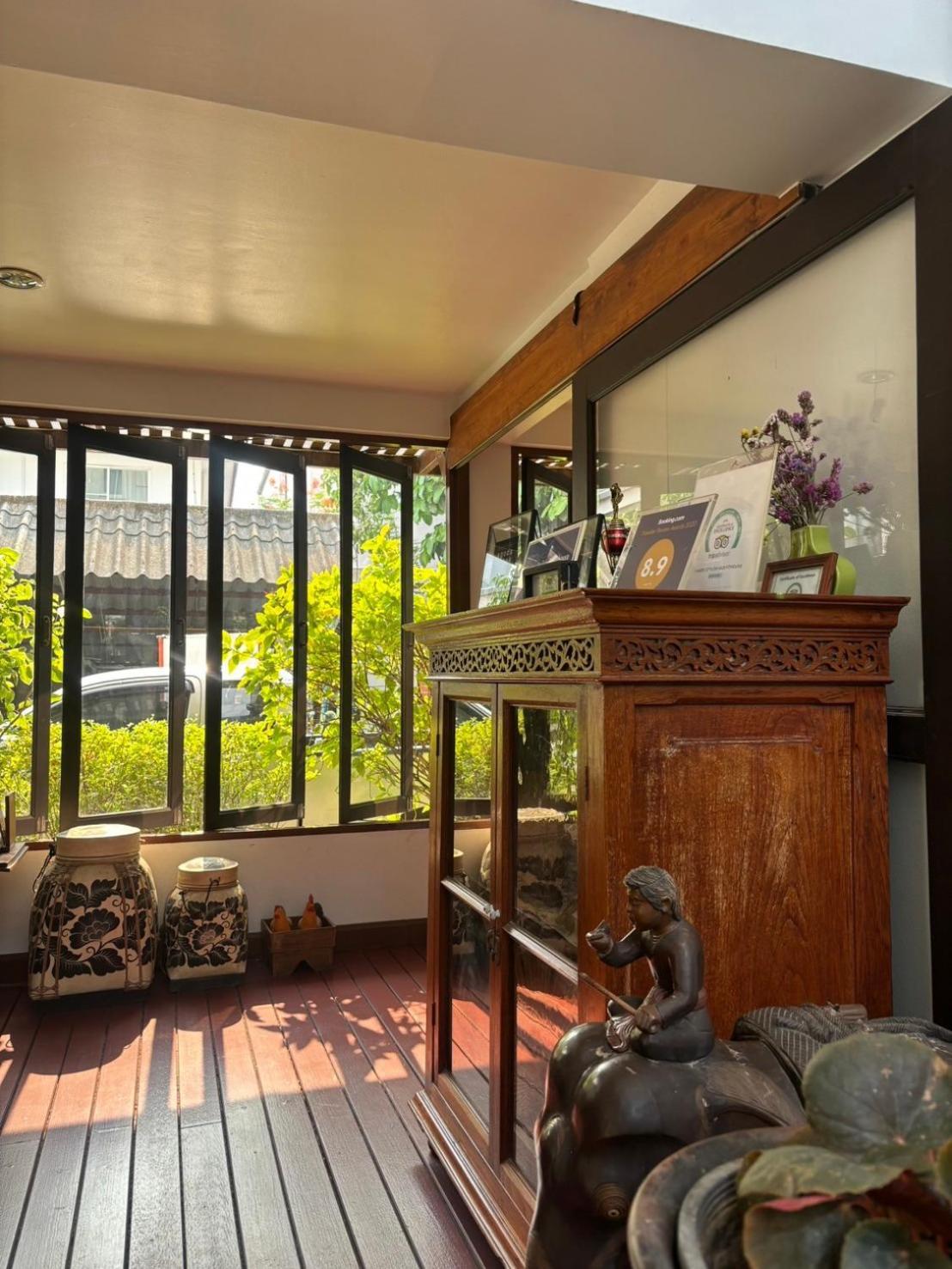 Yindee Stylish Guesthouse Chiang Mai Eksteriør billede
